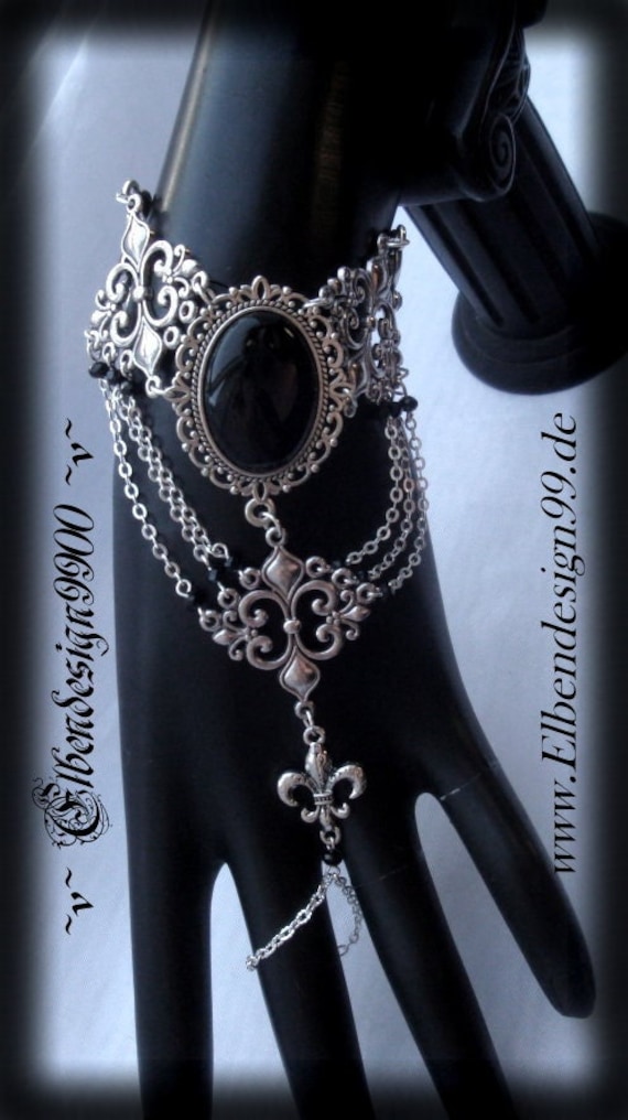 Handschmuck ~Victoria~ Schwarz Wicca Pagan Hexe Kristall Göttin Viktorianisch Gothic Armschmuck Armband Steampunk Burlesque von Elbendesign99