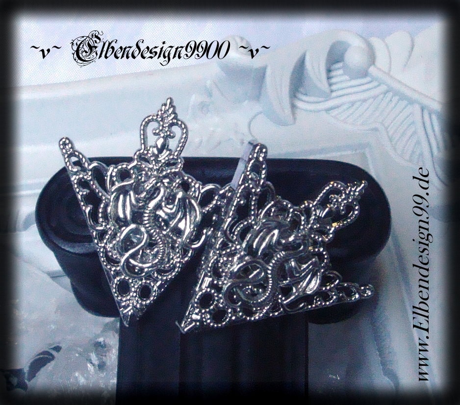 Kragenecken ~Dragon~ Schwarz Stecker Kragen Pins Wicca Pagan Göttin Gothic Broschen Steampunk Viktorianisch Mittelalter Renaissance Drachen von Elbendesign99