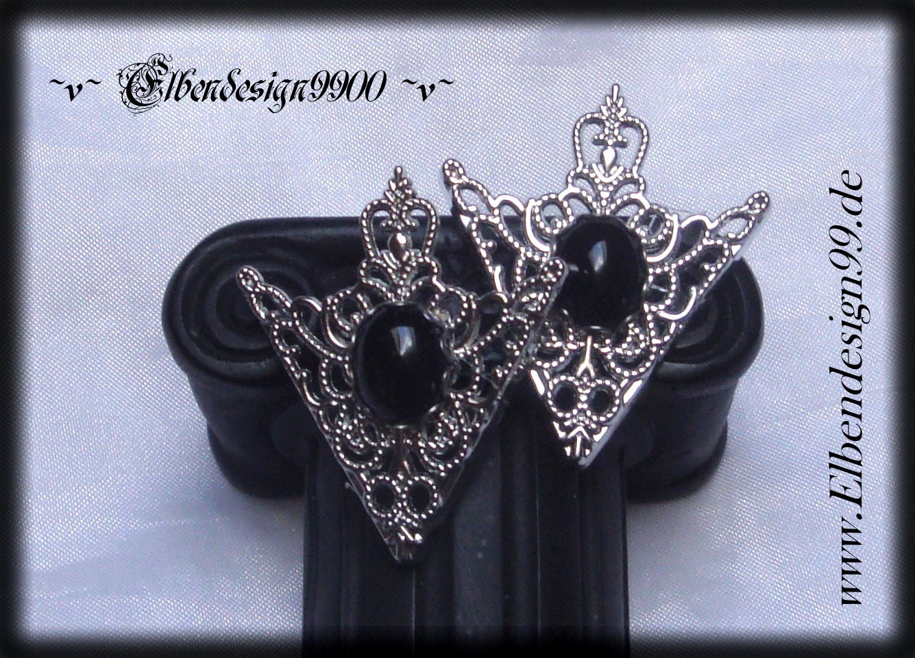 Kragenecken ~Nightmare~ Schwarz Stecker Kragen Pins Wicca Pagan Hexe Göttin Gothic Broschen Steampunk Viktorianisch Mittelalter Renaissance von Elbendesign99