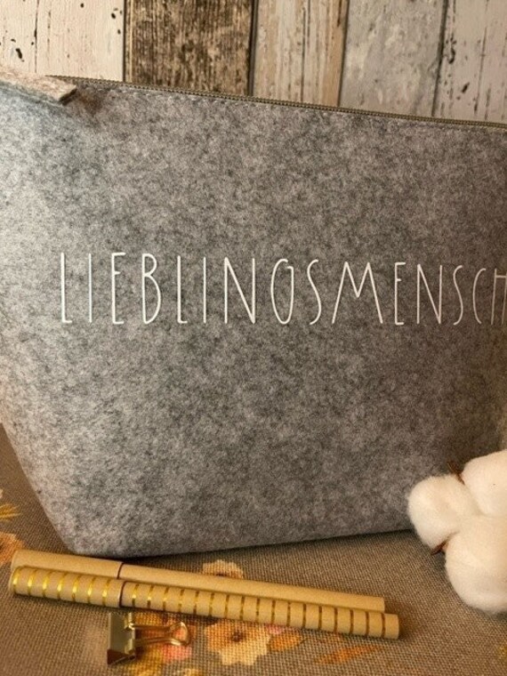 Filztasche Lieblingsmensch | Kosmetiktasche Kulturtasche von ElbkindClaudie