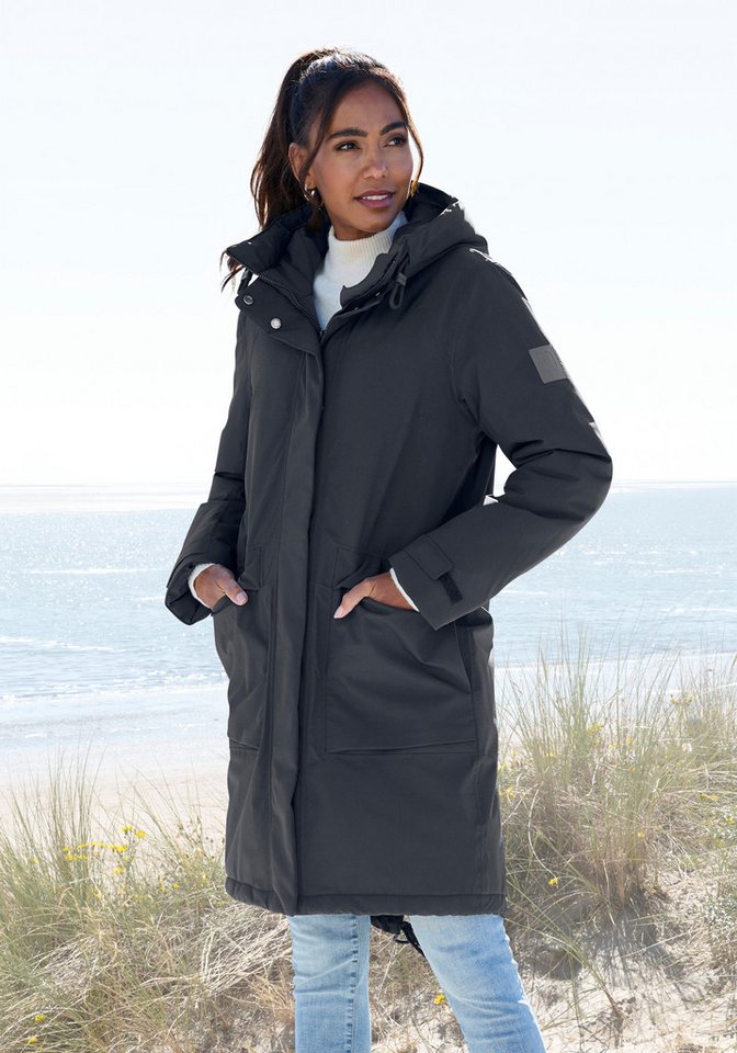 Elbsand Winterjacke mit verstellbarer Kapuze und aufgesetzten Taschen von Elbsand