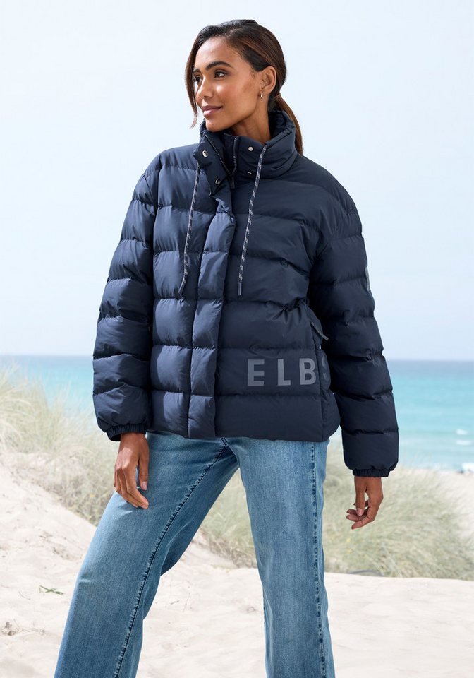 Elbsand Steppjacke mit großem seitlichen Logo-Print von Elbsand
