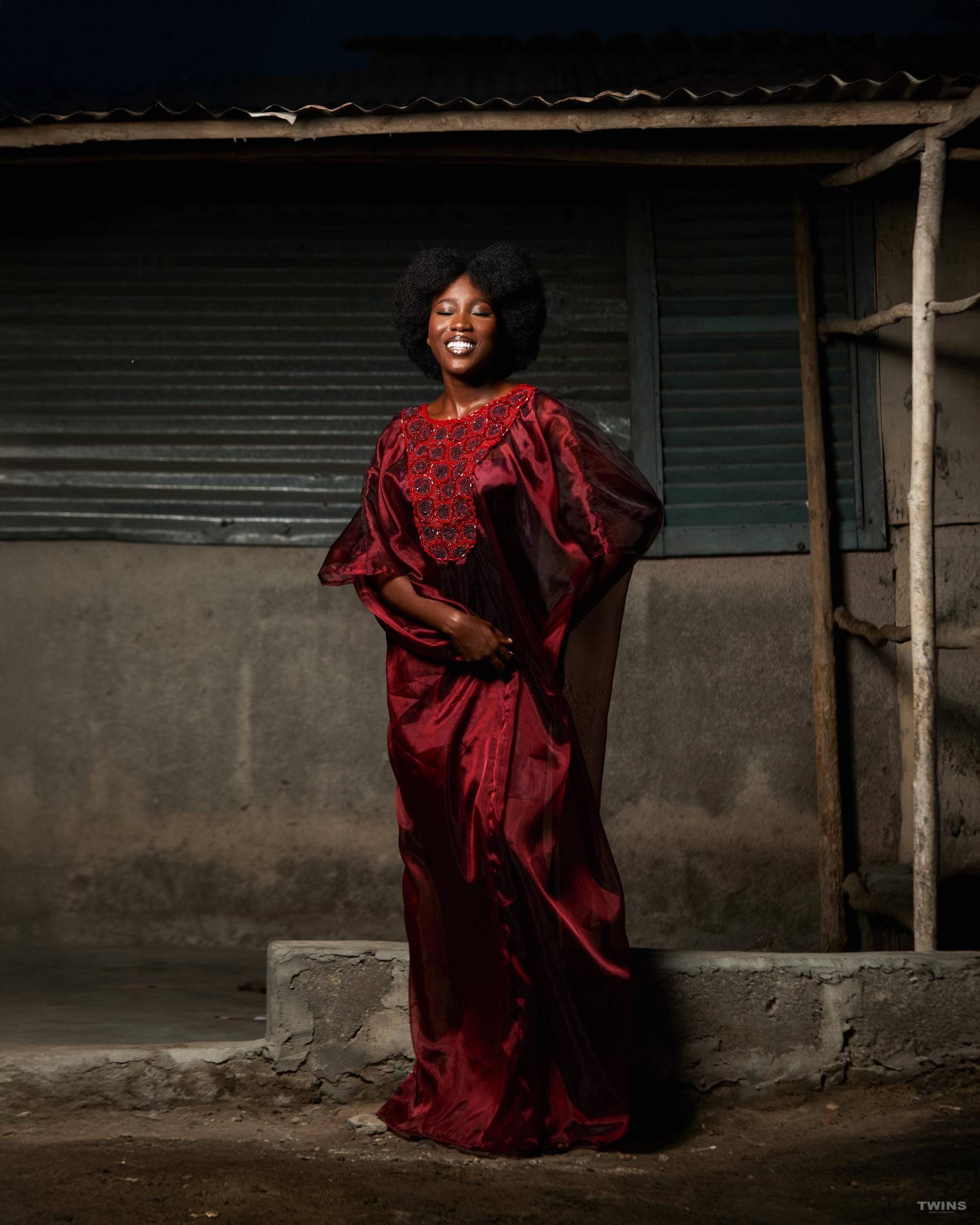 Sheer Luxe Boubou - Weinrot Sheer Luxe Boubou - Weinrot von EldiorSD