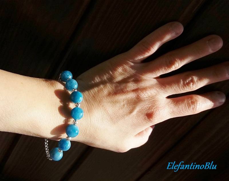 Angelite Perlenarmband, Blaues Halbedelsteinarmband, Jubiläumsgeschenk, Freundin Geschenk, Handgefertigt, Unikat, Nickelfrei Angelite Perlenarmband, Blaues Halbedelsteinarmband, Jubiläumsgeschenk, Freundin Geschenk, Handgefertigt, Unikat, Nickelfrei von ElefantinoBlu