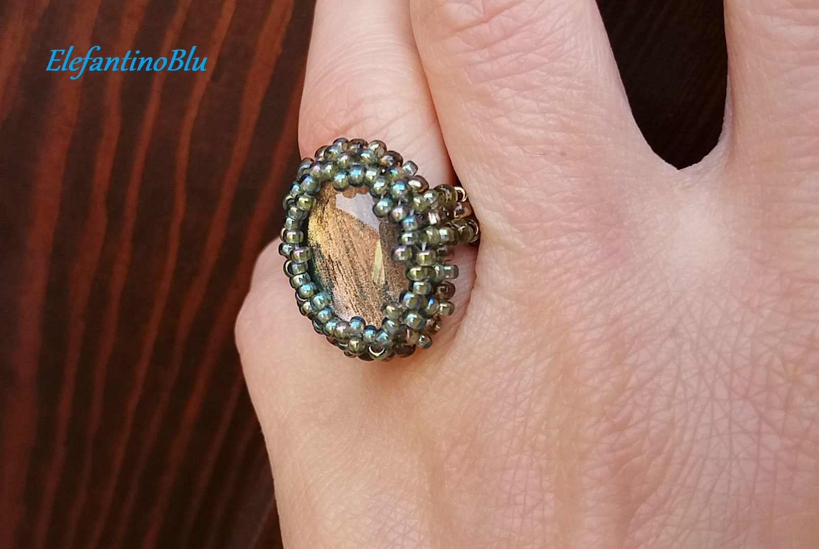 Grüne Glas-Cabochons, Goldring Ring Retro-, Valentinstag, Geburtstag, Geburtstagsgeschenk, Geschenk Für Sie, Einzigartige Handgemachte Nickelfrei Grüne Glas-Cabochons, Goldring Ring Retro-, Valentinstag, Geburtstag, Geburtstagsgeschenk, Geschenk Für Sie, Einzigartige Handgemachte Nickelfrei von ElefantinoBlu