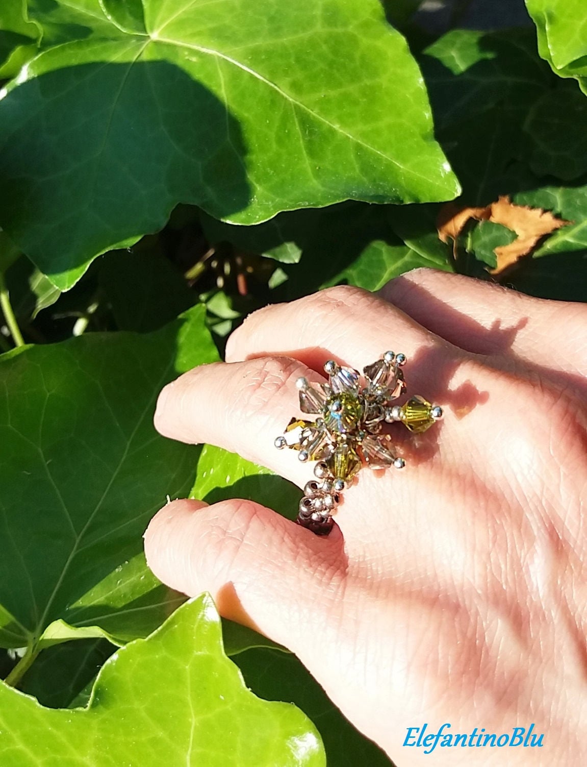 Grünen Ring Swarovski-Kristalle, Schmuck Für Ihr Geschenk Sie, Geburtstag, Verlobung, Einzigartige Handgemachte Nickel Frei Grünen Ring Swarovski-Kristalle, Schmuck Für Ihr Geschenk Sie, Geburtstag, Verlobung, Einzigartige Handgemachte Nickel Frei von ElefantinoBlu