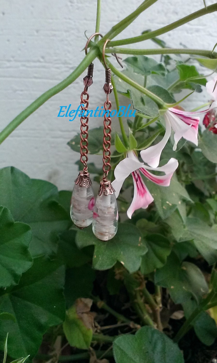 Lange Ohrringe Mit Glasperlen Und Rosa Kristallen Kupferkette, Handgefertigt Einzigartig, Nickelfrei Lange Ohrringe Mit Glasperlen Und Rosa Kristallen Kupferkette, Handgefertigt Einzigartig, Nickelfrei von ElefantinoBlu