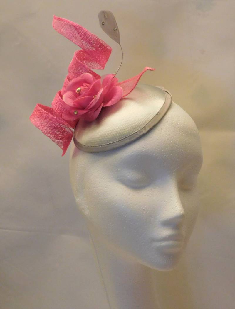 Fascinator, Silber Hut Rosa Rode Blumenhut Fascinator Hochzeit Kirchenhut Cocktail Ascot Abschlussball Fascinator, Silber Hut Rosa Rode Blumenhut Fascinator Hochzeit Kirchenhut Cocktail Ascot Abschlussball von EleganceHatinator