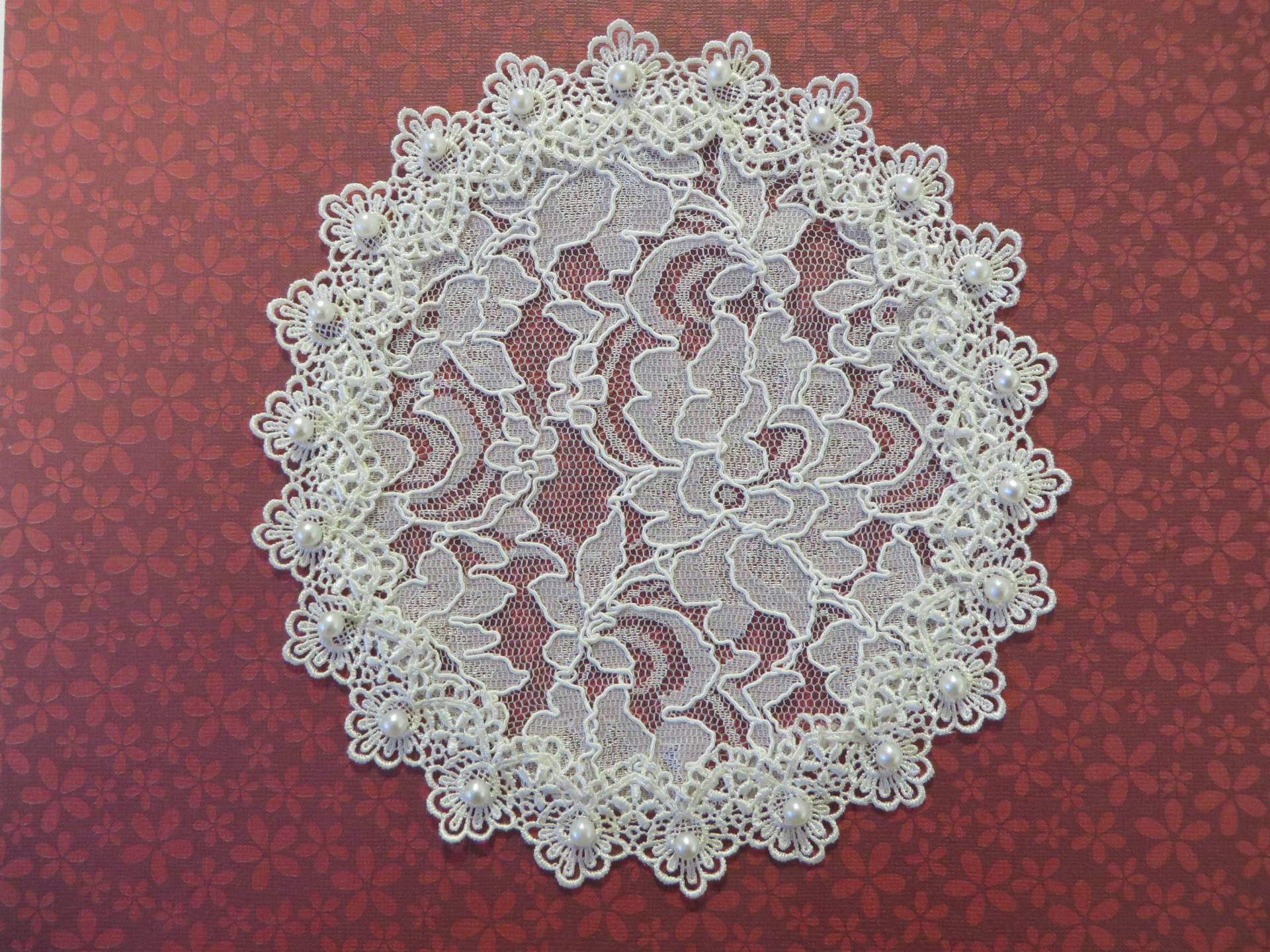 Handgefertigte Cremefarbene Spitzendeckchen Kopfbedeckung Mit Perlen, Frauen Kippah, Damen Yarmulke | Dekorative Haarnadel | Style 463 Elegantes Handgefertigte Cremefarbene Spitzendeckchen Kopfbedeckung Mit Perlen, Frauen Kippah, Damen Yarmulke | Dekorative Haarnadel | Style 463 Elegantes von ElegantDoily