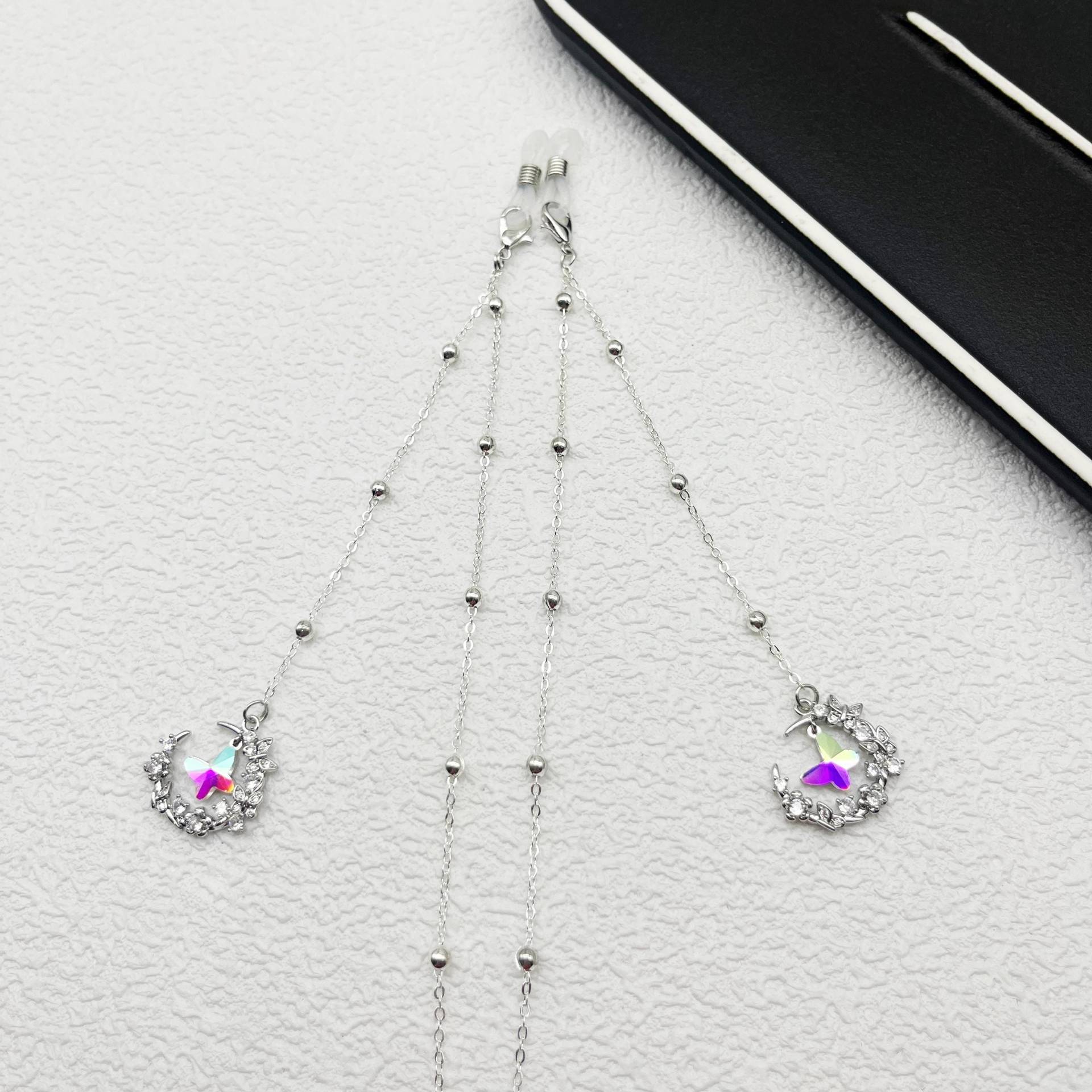 Fashion Simple Star Moon Eyeglasses Chain, Butterfly Pendant Sunglasses Anti-Slip Women's Silver, Gift For Her von ElegantEchoDE