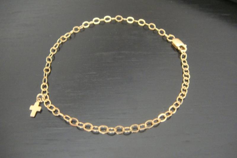 14 Kt Gold-Gefüllt Tiny Cross Verstellbare Armband Bridal Brautjungfern Geburtstag Weihnachten Charm Täglich Einfache Schmuck Religiöse von ElegantSwan