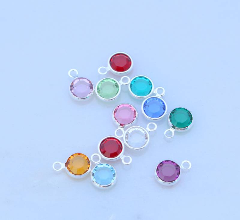 Silber Oder Gold Birthstone, Kleiner Swarovski Kristall, Birth Month Stone Charm von ElegantSwan