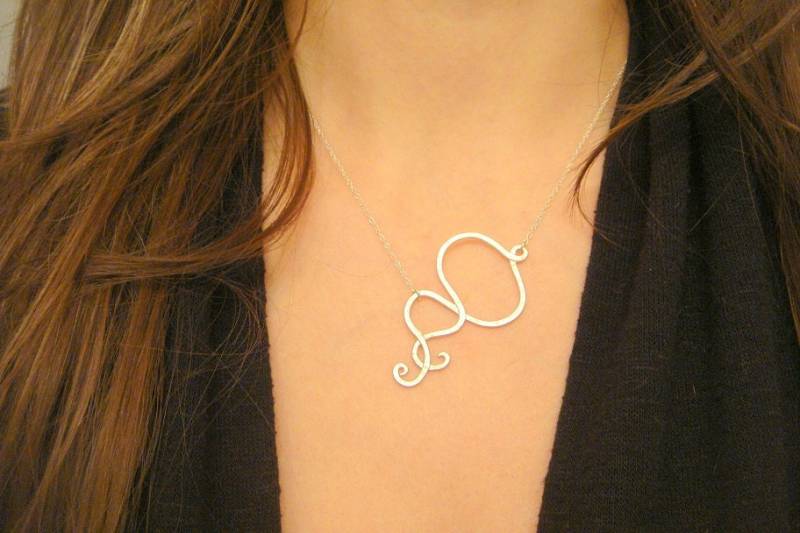 sterling Silber Infinity Necklace Brautjungfern Geschenke Weihnachten Geschenk Blumenmädchen Halskette Seitwärts von ElegantSwan