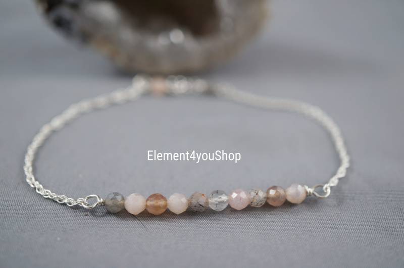 Mondstein Armband | Multi Kleine Perlen Zierliche Sterling Silber Schmuck Zarte Naturstein Schichtung von Element4YouShop