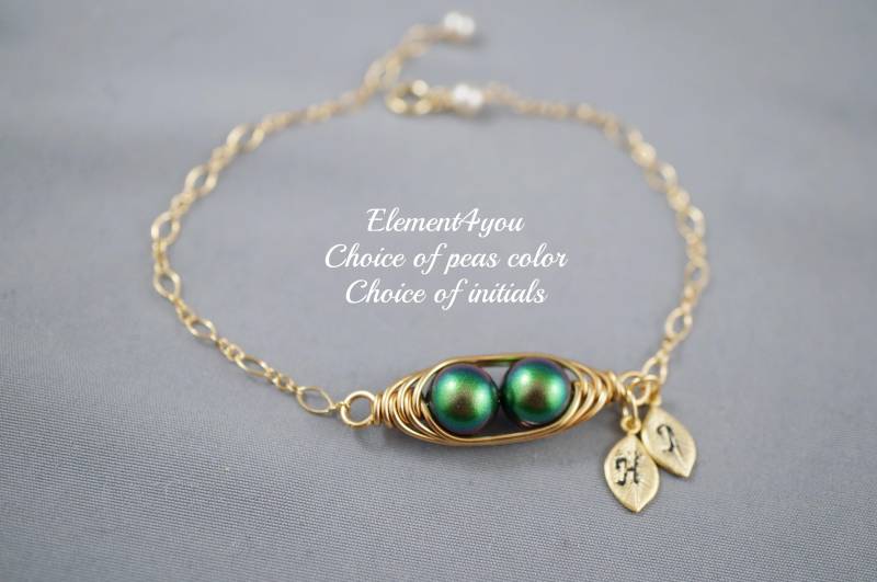 Personalisiertes Armband - Wicken in Einer Schote | Handgestempelte Initial & Blattgold Anhänger Brautjungfer Geschenk Brautparty Mutter Tochter von Element4you