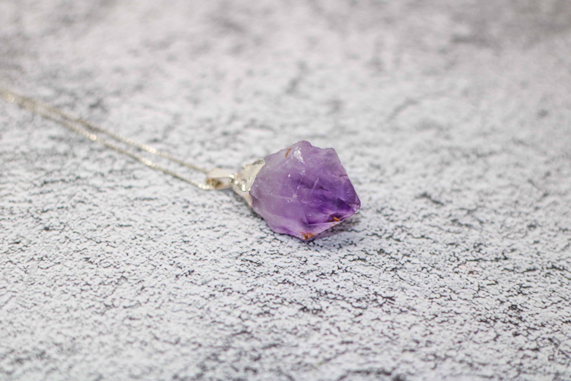 Rohe Amethyst Halskette | Februar-Geburtsstein-Halskette Brautjungfern Geschenk Für Sie Amethyst-Edelstein-Anhänger von ElementZen