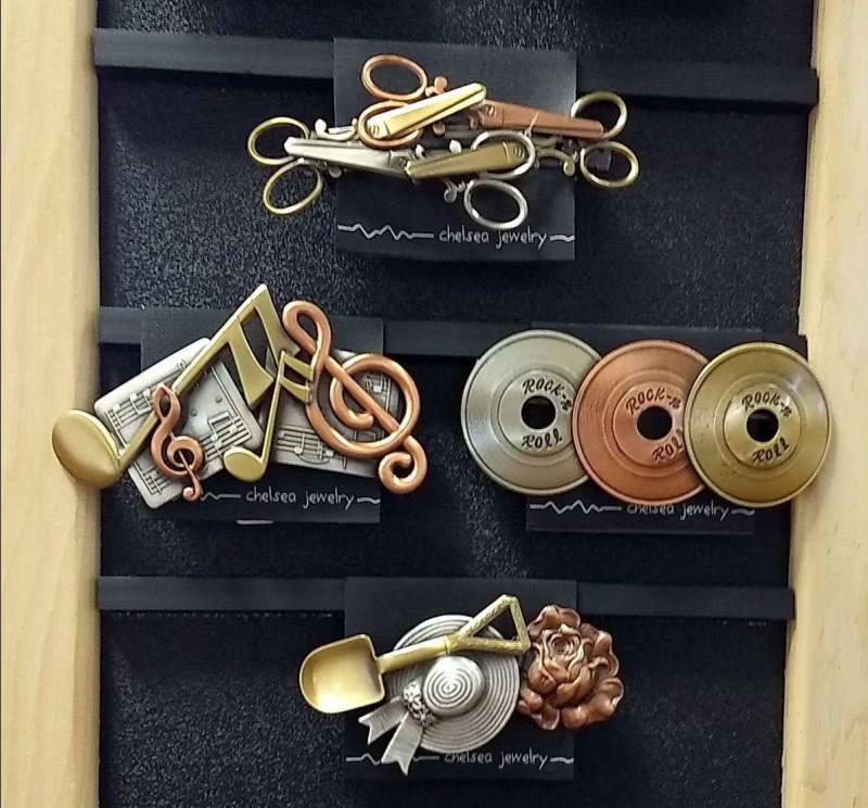 Vintage Größere Tri-Metall-Haarspangen Mit Clip "Made in France' - ©K&t von ElementsofDesignCA