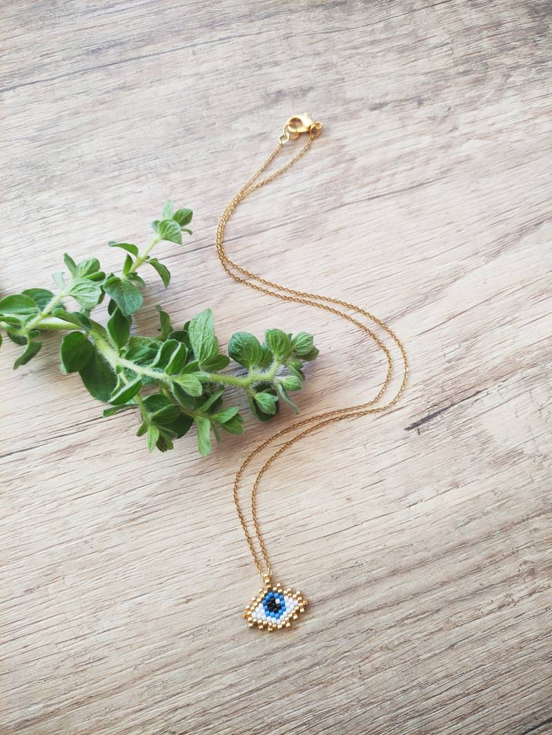 Handgemachte Evil Eye Halskette Miyuki Perlen Glücksbringer von ElenaRt80