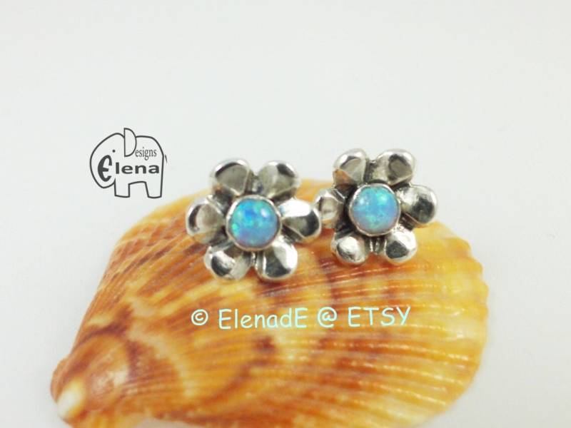 Blumen-Bolzen Silber Ohrringe Elenade von ElenadE