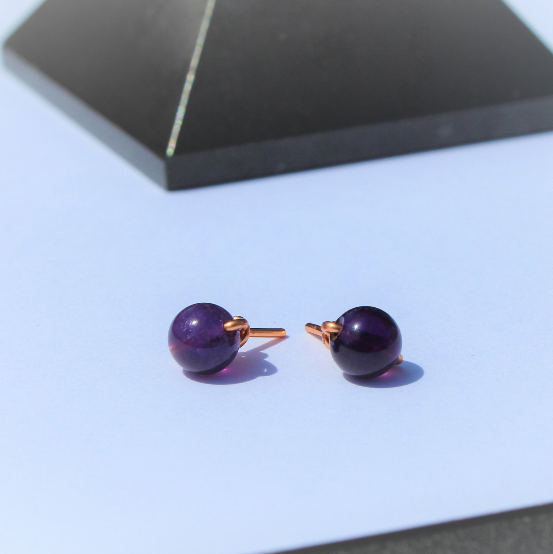 Amethyst Ohrringe, Ohrstecker, Drahtgewickelter Schmuck, Drahtgewickelte Heilkristallohrringe, Kupferschmuck Amethyst Ohrringe, Ohrstecker, Drahtgewickelter Schmuck, Drahtgewickelte Heilkristallohrringe, Kupferschmuck von Elev8edVibesLLC