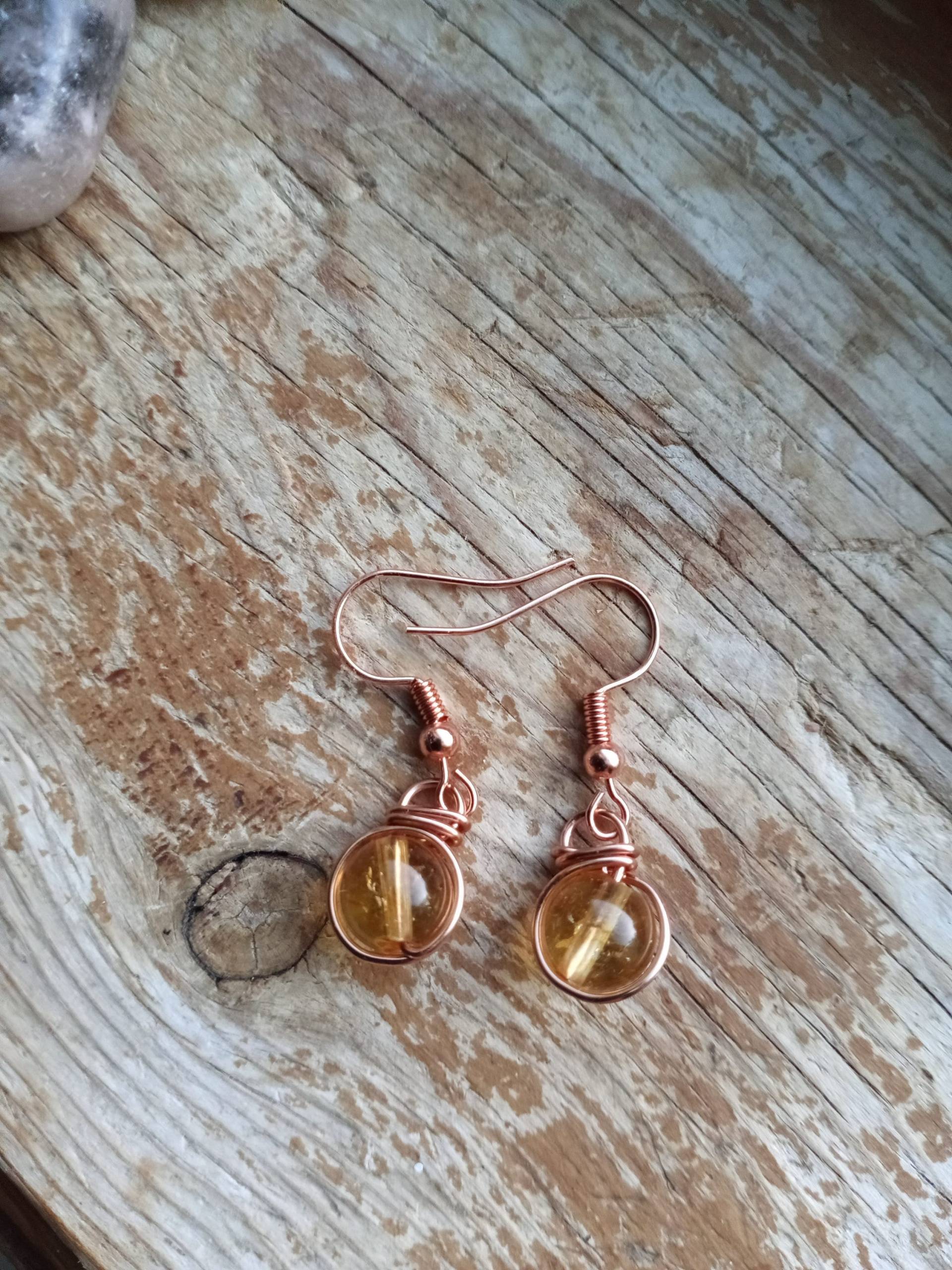 Citrin Ohrringe, Fischhaken Drahtgewickelter Schmuck, Drahtgewickelte Heilkristall Kupferschmuck Citrin Ohrringe, Fischhaken Drahtgewickelter Schmuck, Drahtgewickelte Heilkristall Kupferschmuck von Elev8edVibesLLC