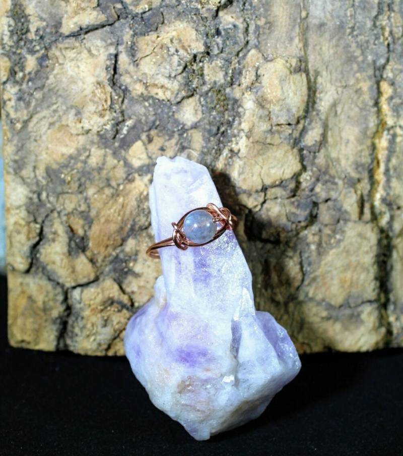 Labradorit Draht Gewickelt Ring, Kupferdraht Kristall Schmuck, Ring Mit Edelstein Labradorit Draht Gewickelt Ring, Kupferdraht Kristall Schmuck, Ring Mit Edelstein von Elev8edVibesLLC