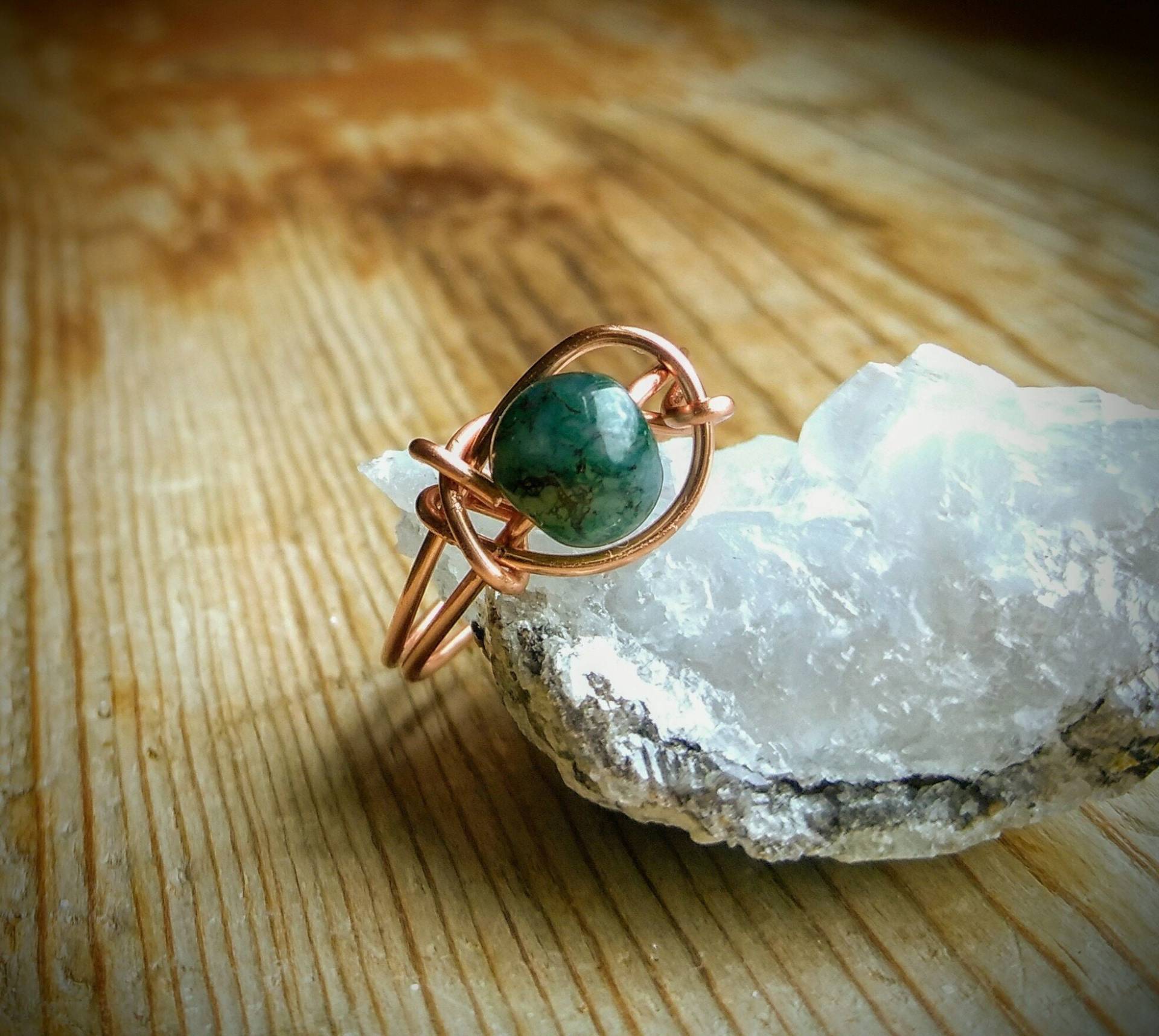 Moosachat Draht Gewickelt Ring, Kupferdraht Kristall Schmuck, Ring Mit Edelstein Moosachat Draht Gewickelt Ring, Kupferdraht Kristall Schmuck, Ring Mit Edelstein von Elev8edVibesLLC