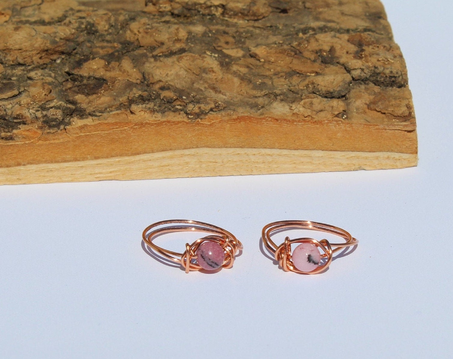 Rhodonit Ring, Draht Gewickelt Kupferdraht Kristall Schmuck, Edelstein von Elev8edVibesLLC