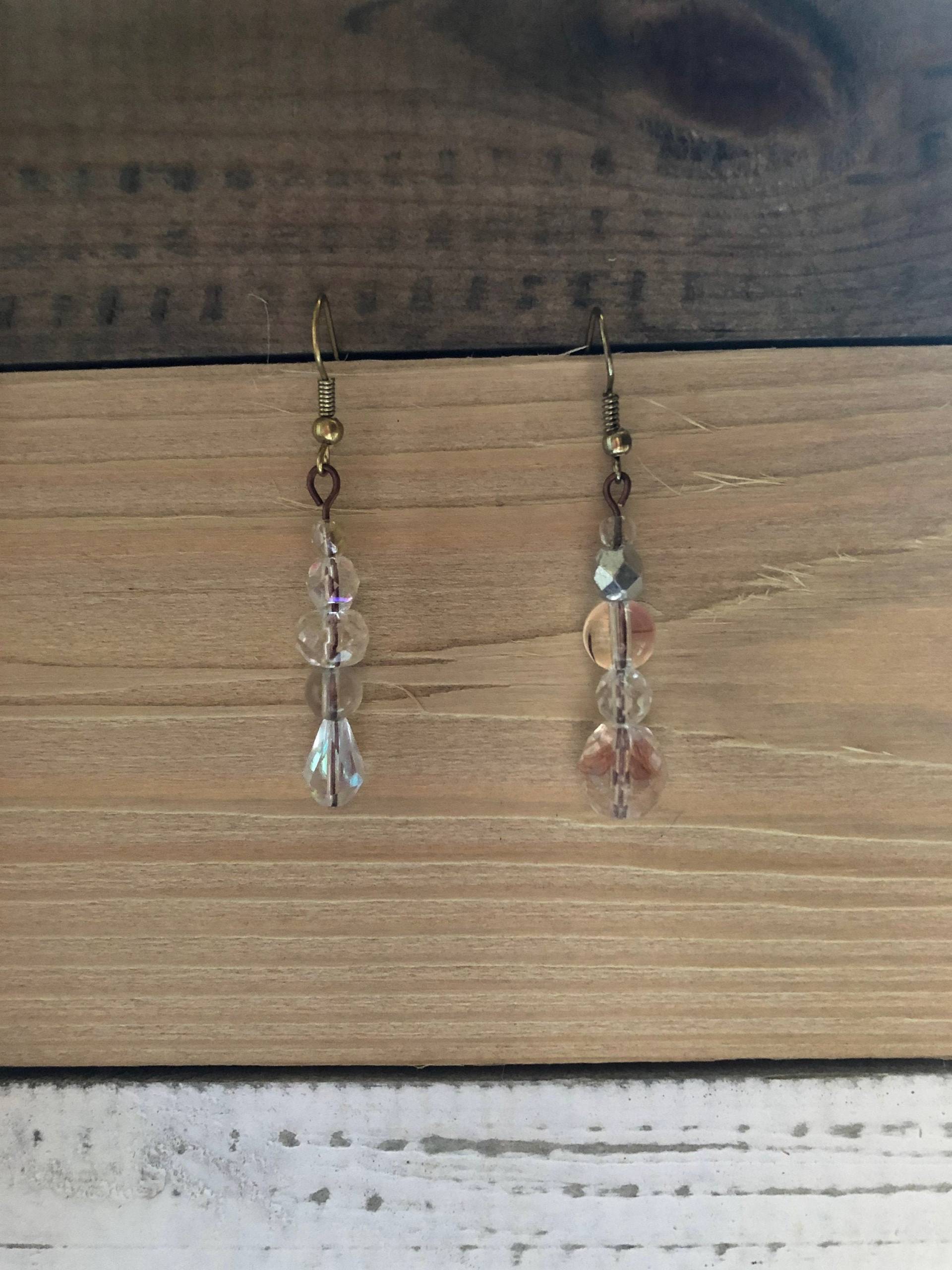 Klare Verbindung - Ohrringe von ElevatingColor