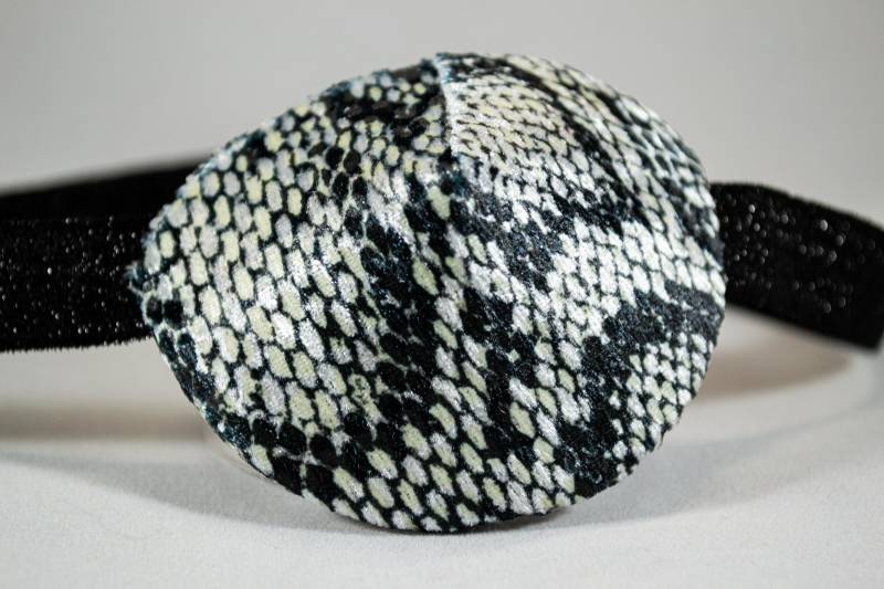 Schlangenhaut Erwachsene Augenklappe, Handgemachte Stoff Patch, Augenzubehör, Augenpflege, Gesundheit & Schönheit, Blind Auge Hilfsmittel, Lazy Eye von EleyasDesigns