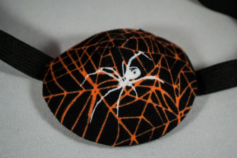 Spinnennetz Erwachsene Halloween Stoff Augenklappe, Cosplay, Kostüm, Sichtzubehör, Bei Makuladegeneration, Katarakt, Diplopie, Strabismus von EleyasDesigns