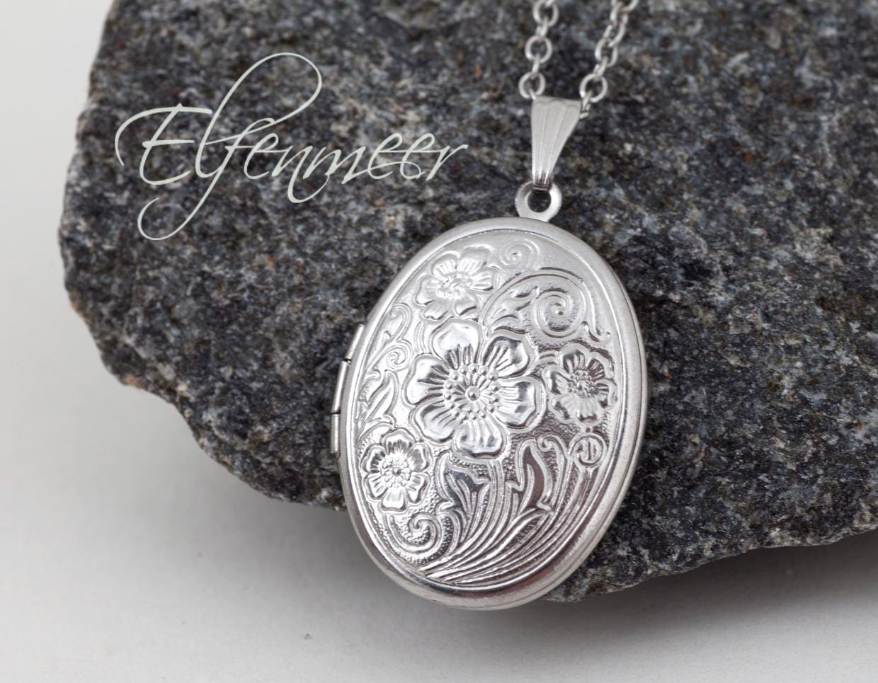 Edelstahl Medaillonkette, Ovales Amulett Edelstahl Medaillonkette, Ovales Amulett von Elfenmeer
