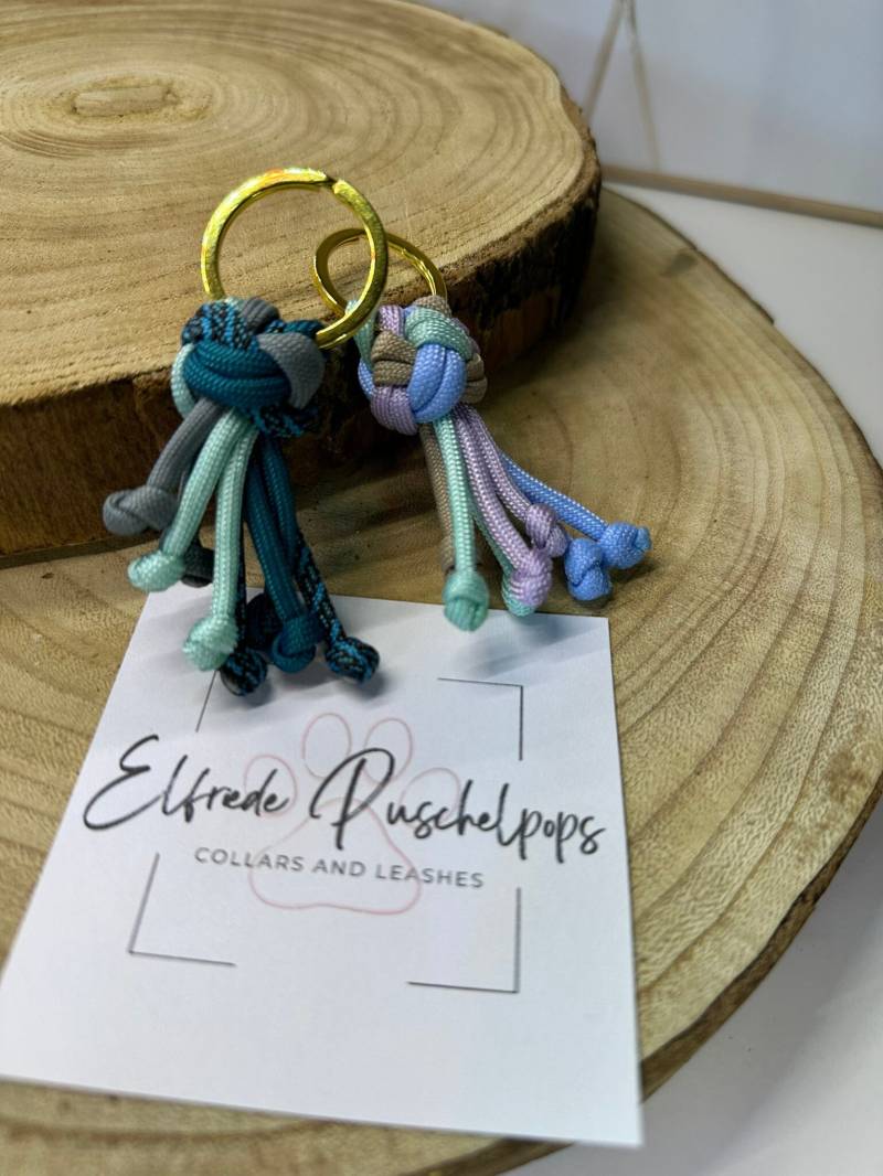 Paracord Schlüsselanhänger Knoten Paracord Schlüsselanhänger Knoten von ElfriedePuschelpopsL