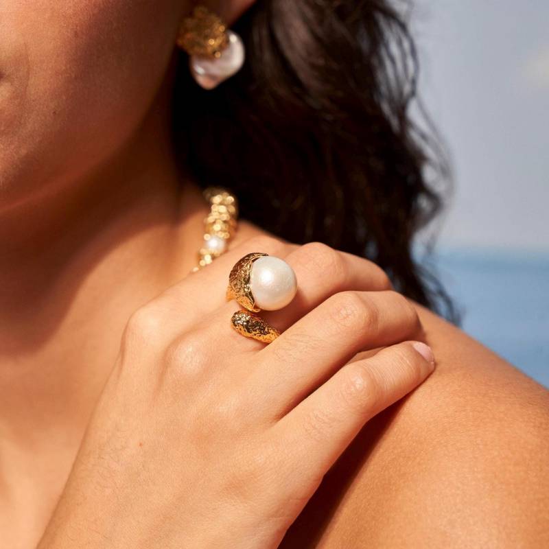 18K Vergoldeter Strukturierter Verstellbarer Ring Mit Barockperle - Gold Perle Statement Luxus Gehämmerter Goldring Raffinierter Offener von EliChrishan
