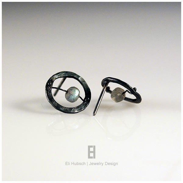 Evil Eye Ohrringe Labradorit Ohrstecker Oxidiertem Silber & Goldohrringe, Kleinen Festen Kreis Ohrstecker, Freundin Weihnachtsgeschenk, Handgefertigt Evil Eye Ohrringe Labradorit Ohrstecker Oxidiertem Silber & Goldohrringe, Kleinen Festen Kreis Ohrstecker, Freundin Weihnachtsgeschenk, Handgefertigt von EliHubschJewelry