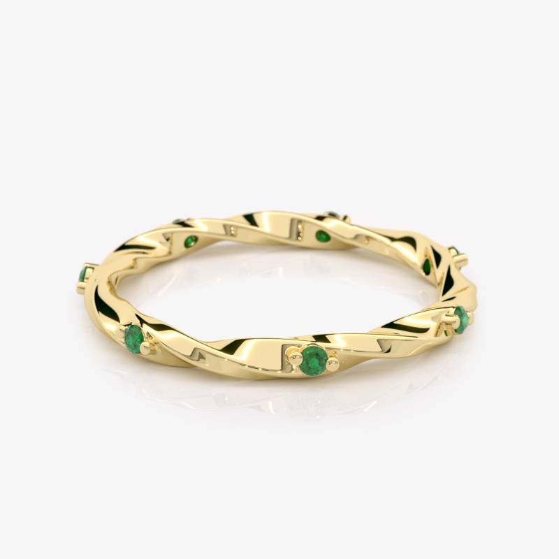 Smaragd Stapelring, 14K Gold Twist Ring, Lab Ehering, Twisted Band Geburtsstein Zierliche Edelstein Geschenk Für Mama Smaragd Stapelring, 14K Gold Twist Ring, Lab Ehering, Twisted Band Geburtsstein Zierliche Edelstein Geschenk Für Mama von EliaFineJewelry