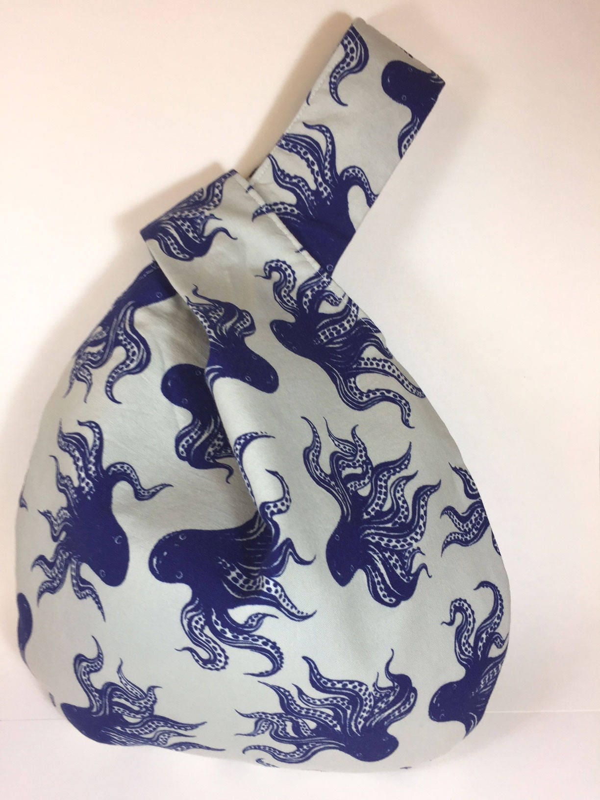 Projekt-Tasche, Handtasche, Geschenktüte von ElianaArtwear