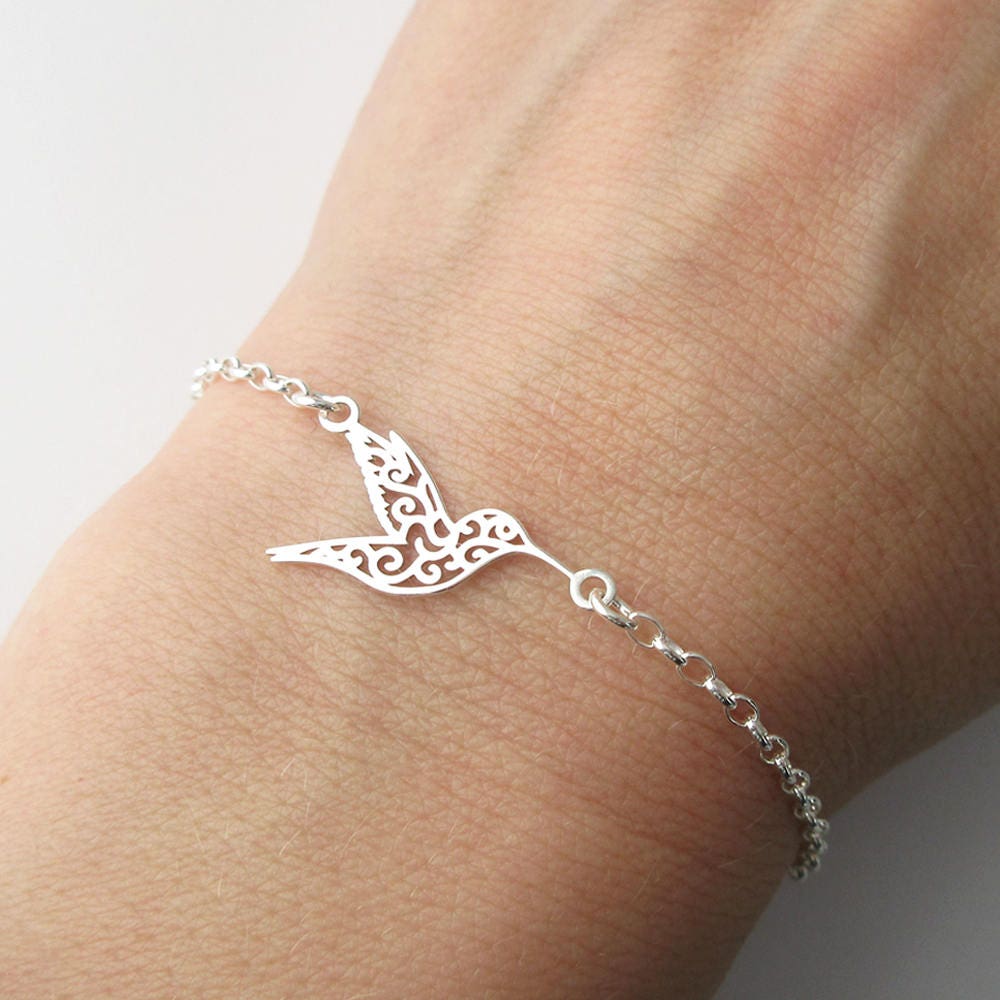 Kolibri-Motiv-Armband Mit Kleinem Durchbrochenen Vogel in 925Er Silber Kolibri-Motiv-Armband Mit Kleinem Durchbrochenen Vogel in 925Er Silber von ElianorBijoux