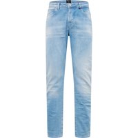 Jeans von Elias Rumelis