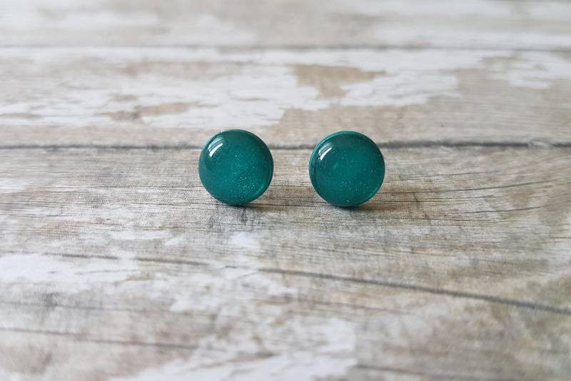 Smaragdgrüne Ohrringe, Dunkelgrüne Ohrstecker, Ohrringe Grün Tiefgrüne Minimalist, Einfache Ohrstecker Grün, Grünes Geschenk Für Sie von ElisGiftBoutique