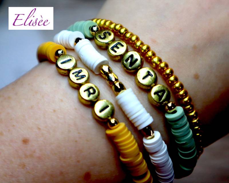 Personalisierbares Heishi Stapel Armband Set Erdtöne Aus 6mm Perlen | Elastisch Personalisierbar Mit Initialien Oder Name von EliseeShop