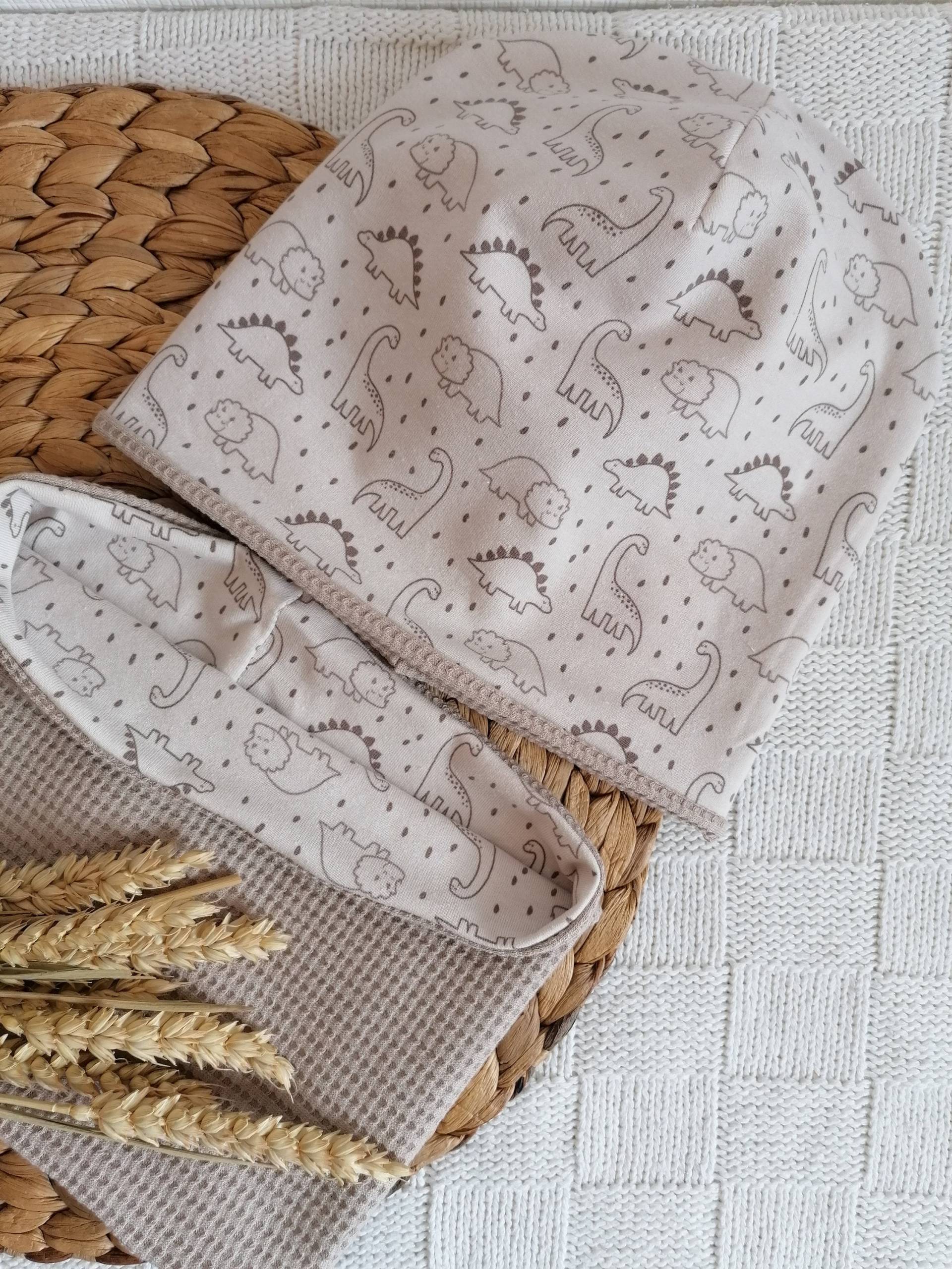 Mütze Dinosaurier Dino Dinos Beanie Wintermütze Wendemütze Wendebeanie Loop Loopschal Wendeloop Wendeloopschal Schlauchschal Schal Beige von Elissy88