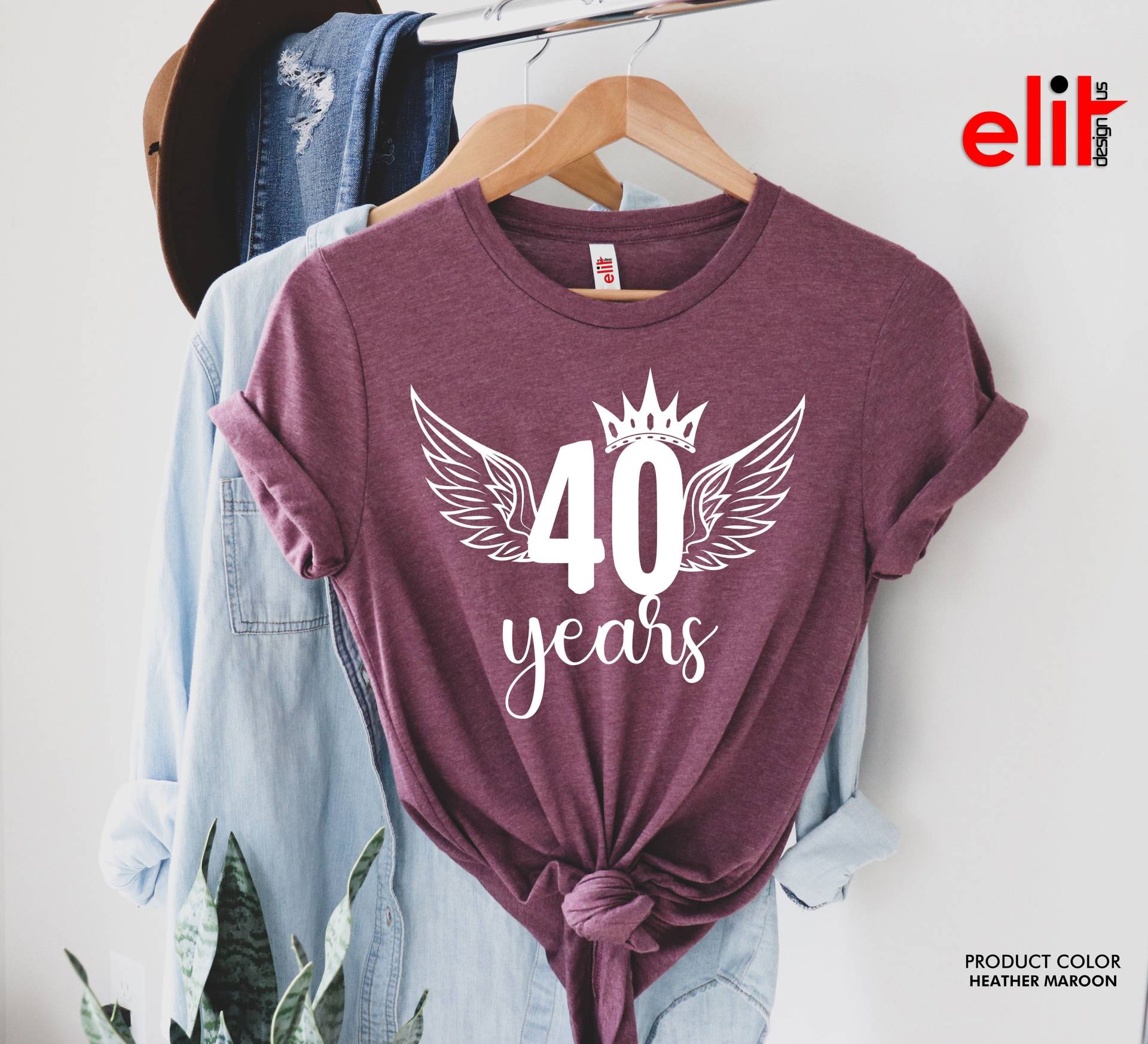 Personalisierte Engelsflügel 40. Geburtstag Männer Oder Frauen T-Shirt, Shirt, T-Shirt, Party Geschenk Shirt von ElitDesignUS