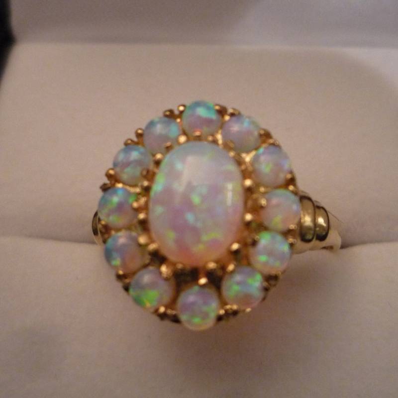 Opal Cluster Ring Opal Cluster Ring von ElizabethAntiques