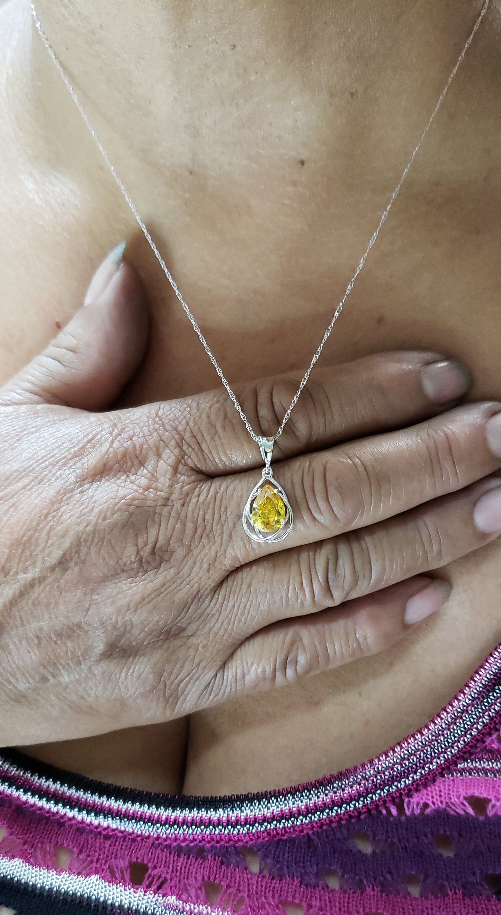 14Kt Gold Citrin Halskette, Gelbe Anhänger, Teardrop November Birthstone Halskette 14Kt Gold Citrin Halskette, Gelbe Anhänger, Teardrop November Birthstone Halskette von ElizabethJewelryInc