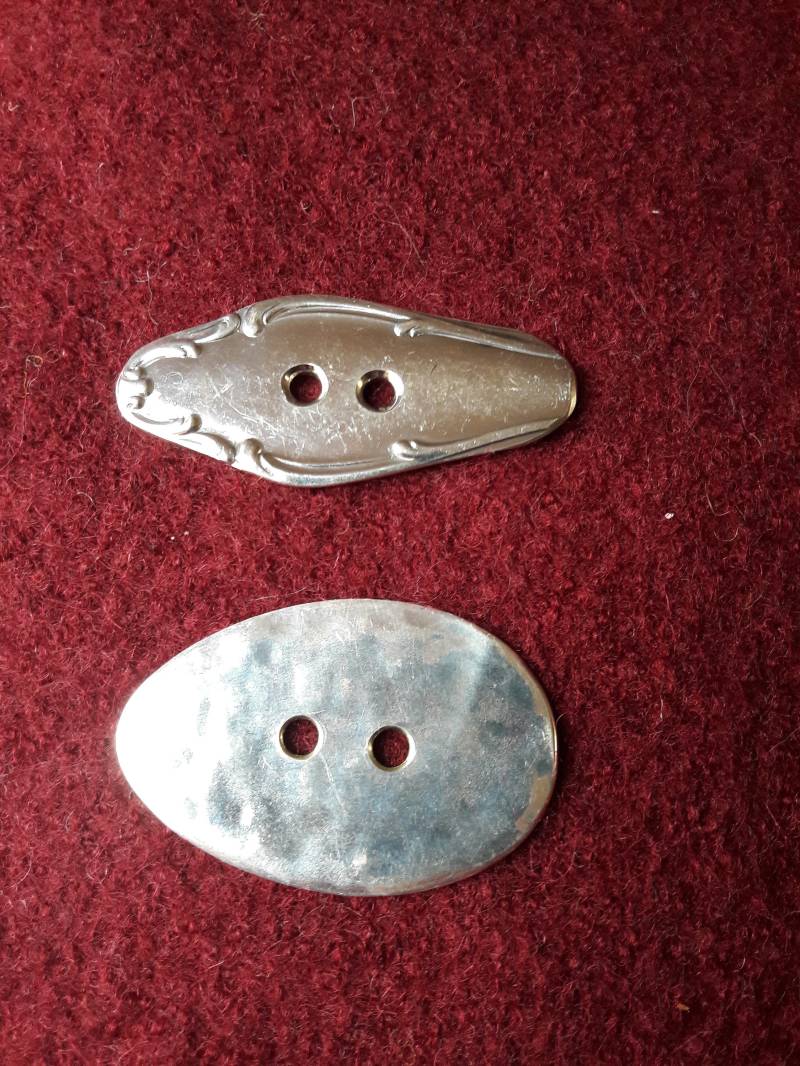 Löffelschmuck Knopf Brosche Schmucknadel von ElkeBettinDesign