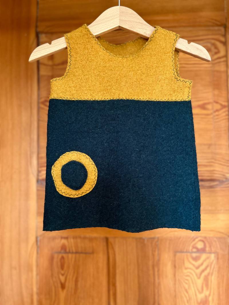 Walklodenkleid, Wollkleid, Mitwachskleid, Spielkleid, Strickleid, Feenkleid von ElkeBettinDesign