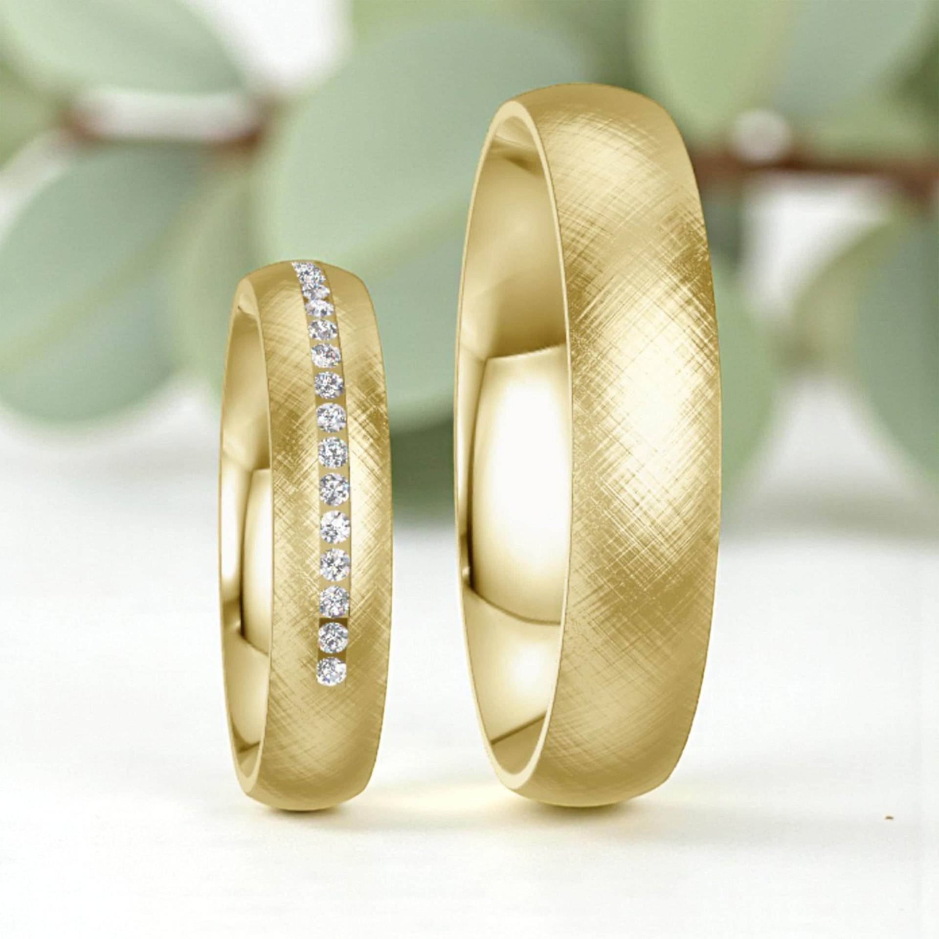 Eheringset in Gelbgold 333, Damenring Mit Diamanten Eheringset in Gelbgold 333, Damenring Mit Diamanten von ElkeMitschaSchmuck