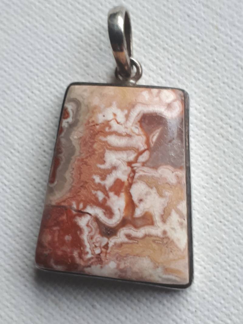 Anhänger Aus Lace-Achat Mit Silberfassung von ElkesEdelsteinstube