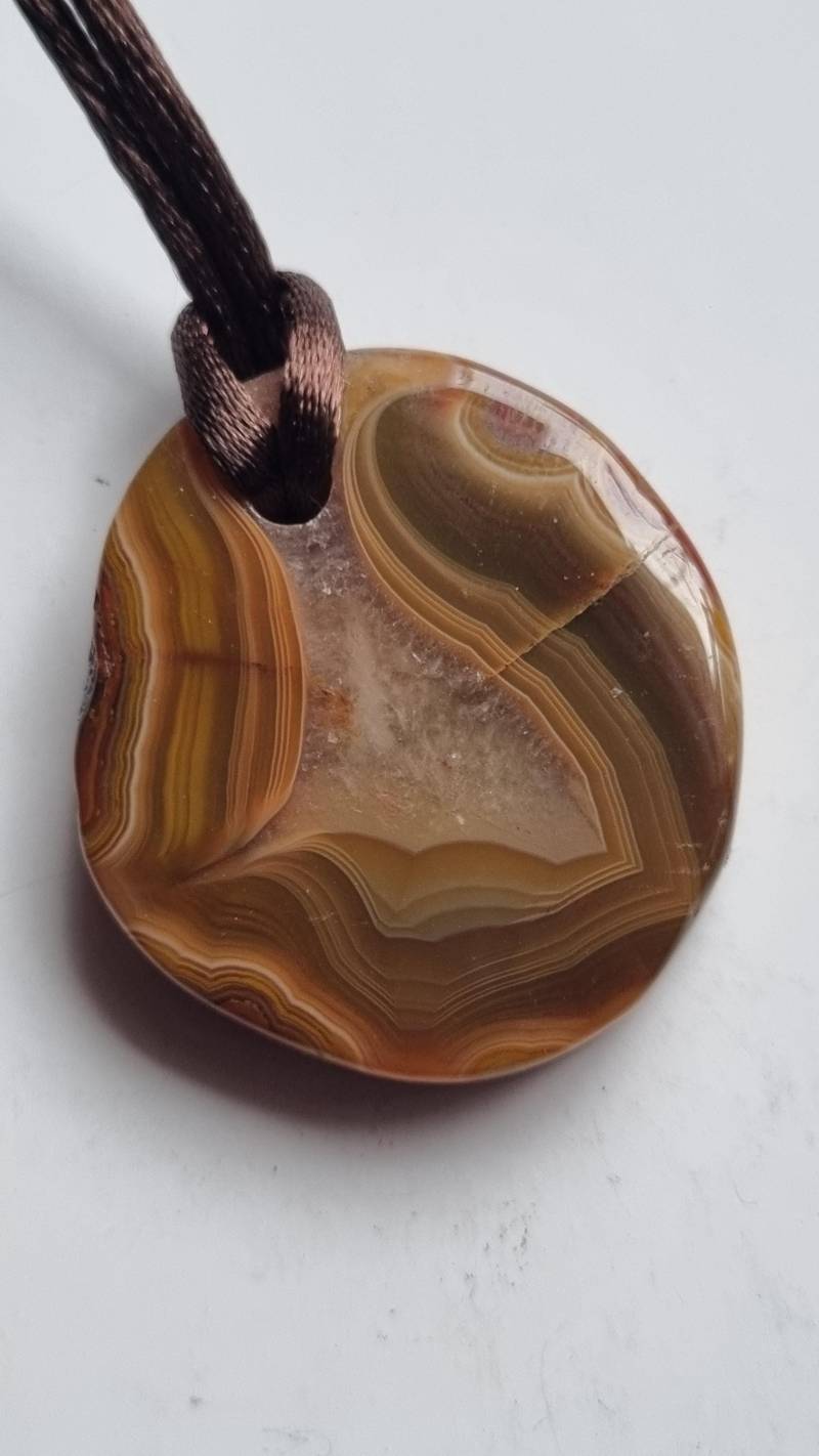 Condor-Achat Mit Seidenkordel von ElkesEdelsteinstube